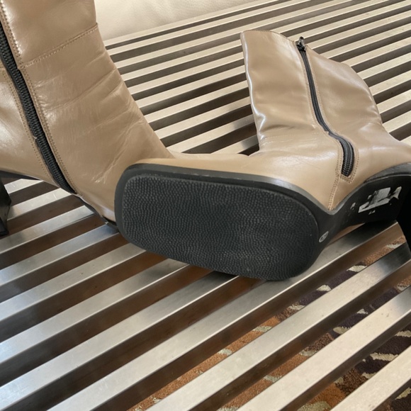 SPANISH LEATHER BOOT - Picture 3 of 4